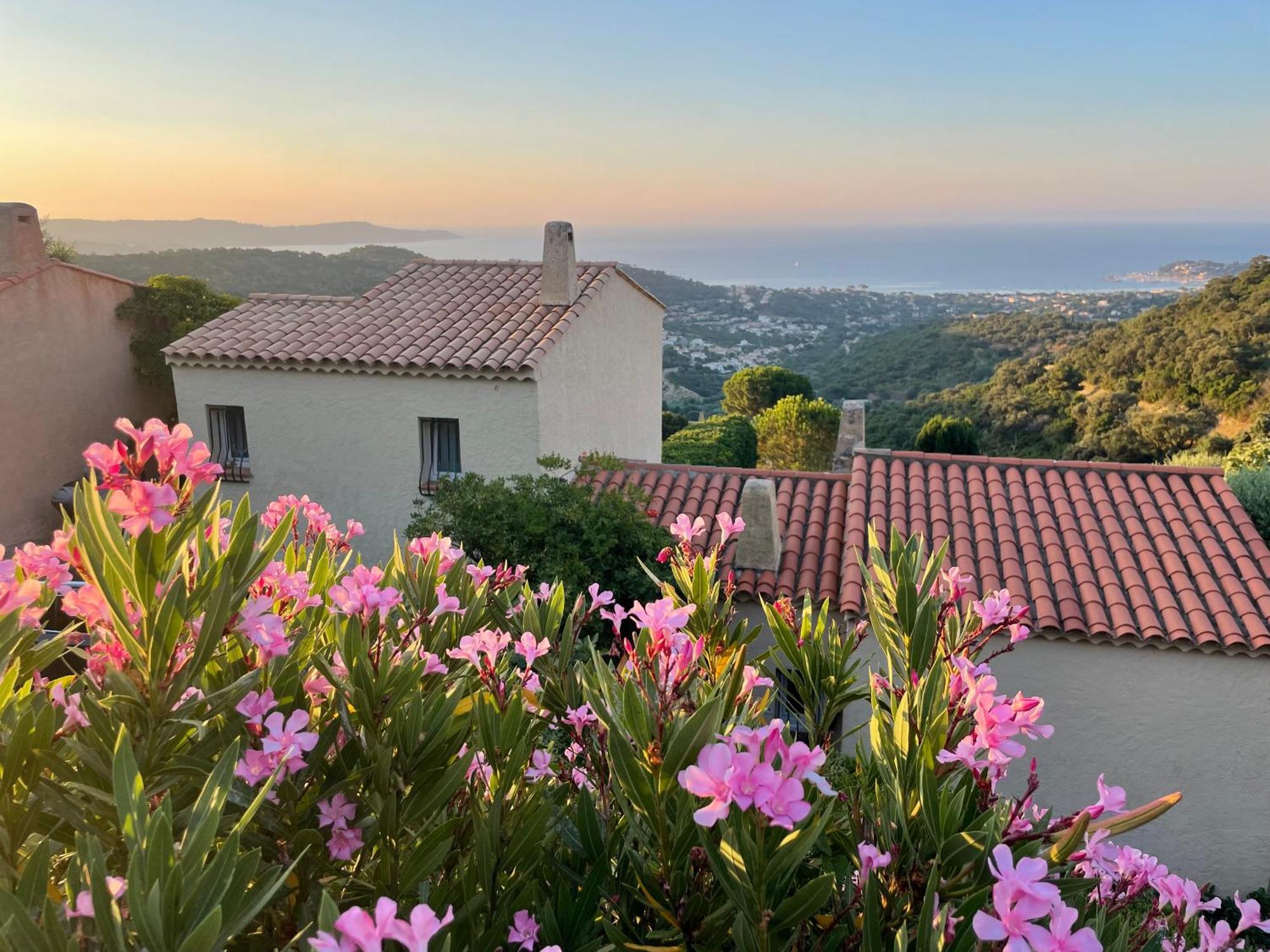 La Villa Cavalaire Luaran gambar
